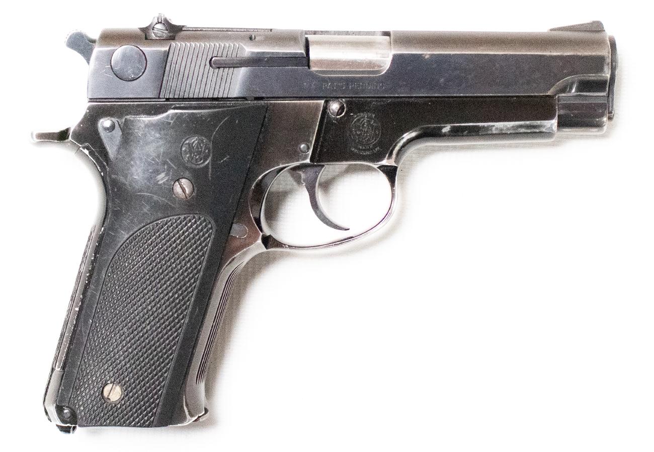 SMITH AND WESSON 59 9mm Used Semi-Auto Pistol with DA/SA Trigger